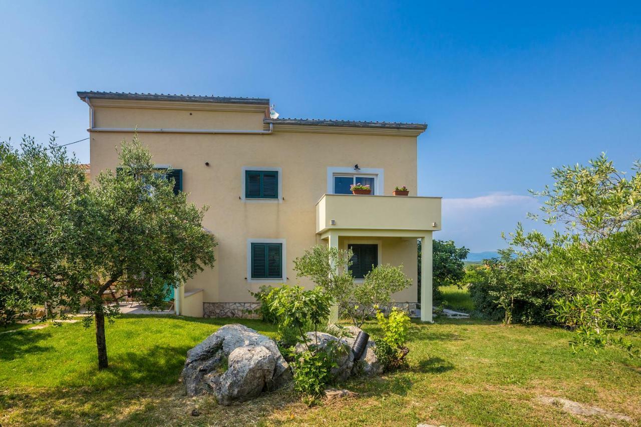 Draga Appartement Vrh  Buitenkant foto