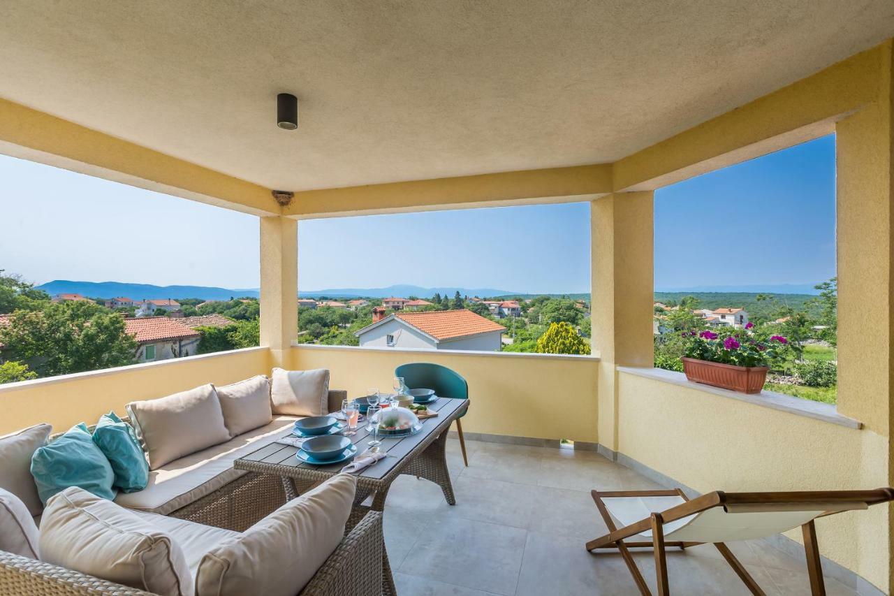 Draga Appartement Vrh  Buitenkant foto